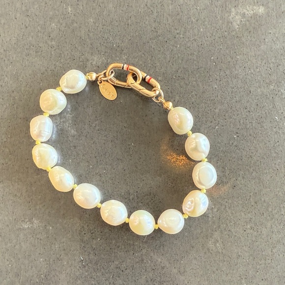 Clare V freshwater pearl bracelet cream / neon
Very chic. 
Pre worn - Picture 1 of 2